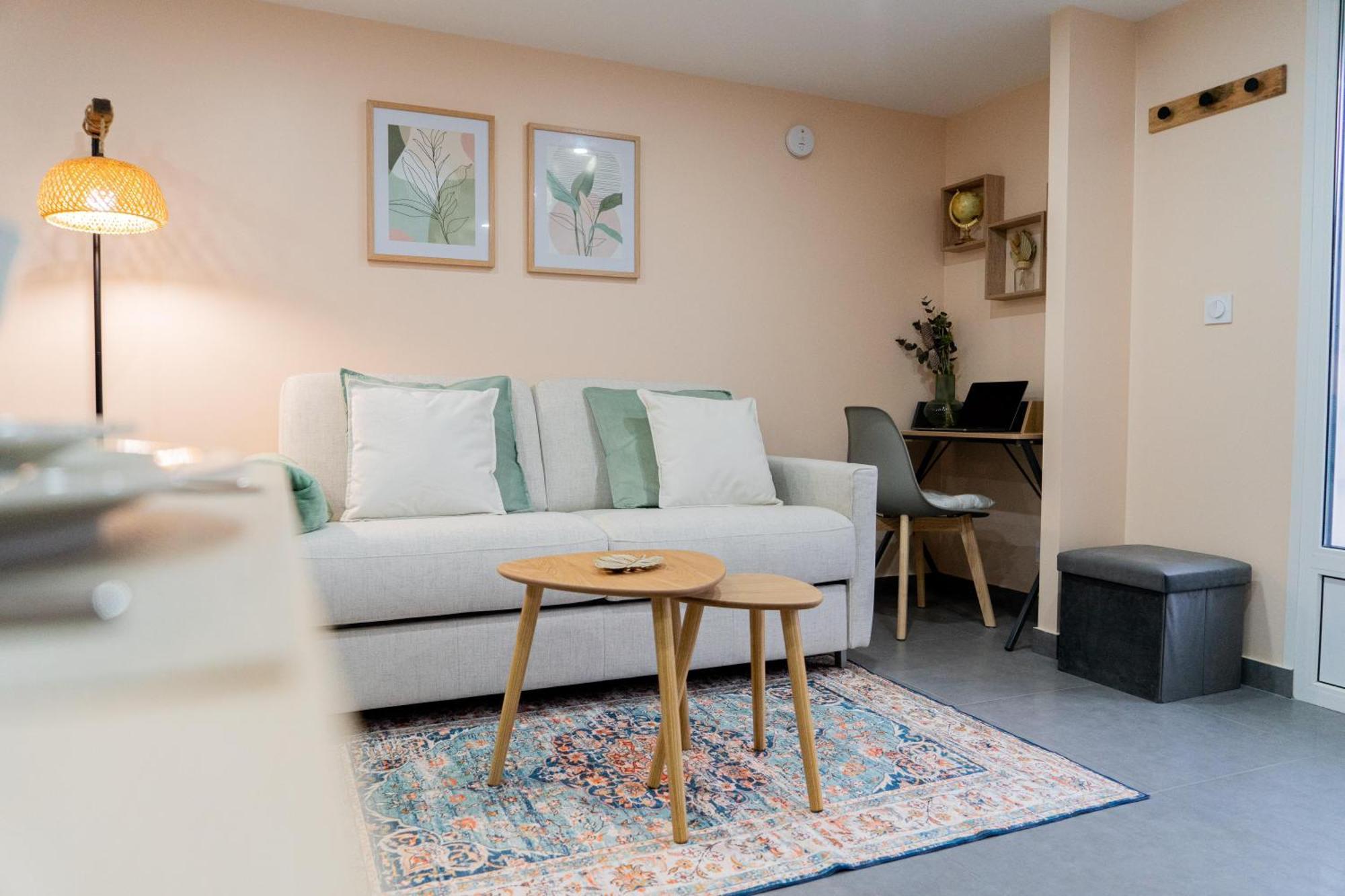 Appartement Cosy Le Lys Vert A 40Mn De Paris Dammarie-lè-Lys Dış mekan fotoğraf